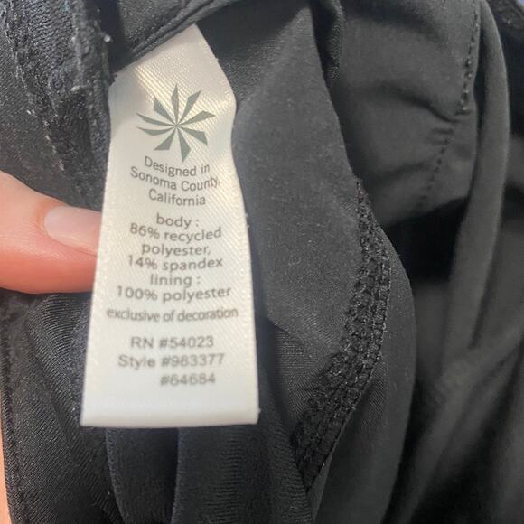 Athleta Black Workout Shorts Size Medium - Picture 3 of 6